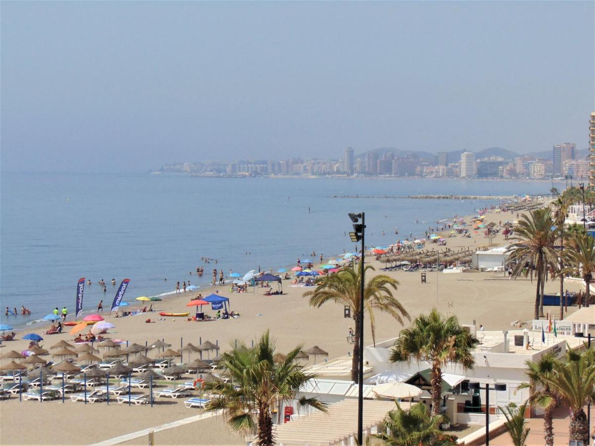 Beachfront, Two Bed- & Bathrooms, Private Parking Fuengirola Exteriér fotografie