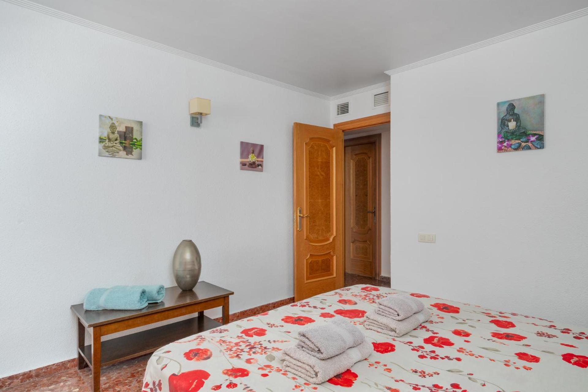 Beachfront, Two Bed- & Bathrooms, Private Parking Fuengirola Exteriér fotografie