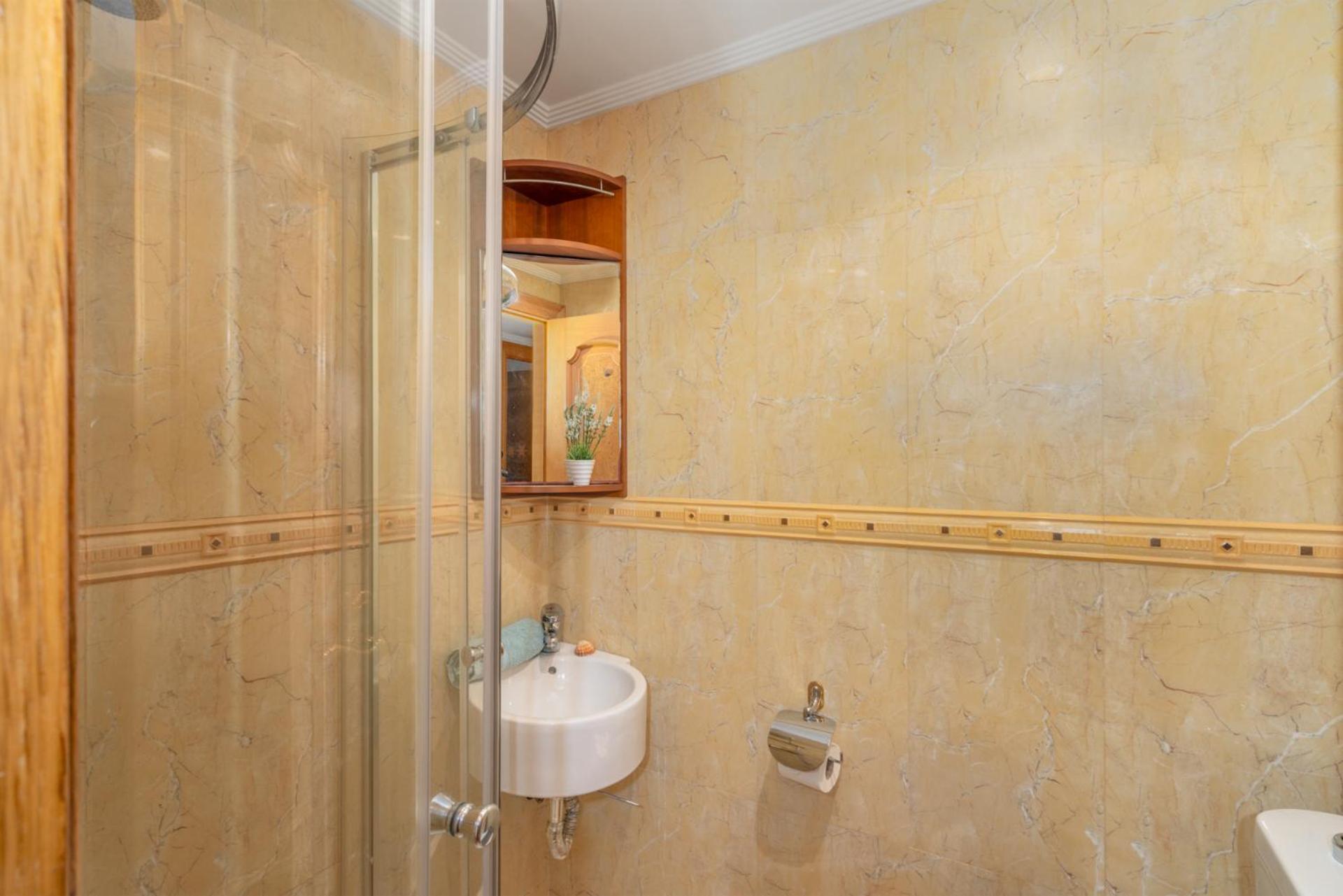 Beachfront, Two Bed- & Bathrooms, Private Parking Fuengirola Exteriér fotografie