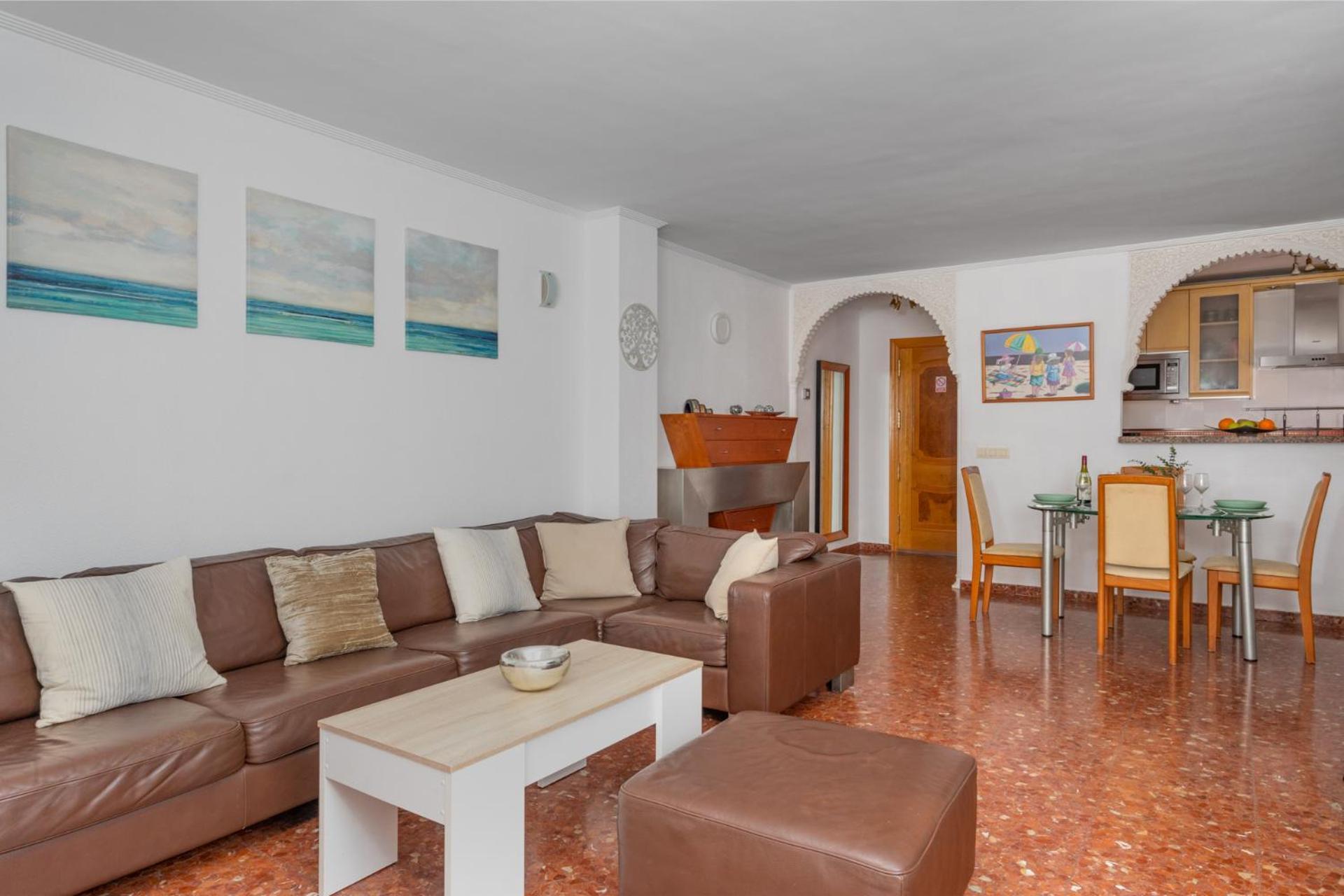 Beachfront, Two Bed- & Bathrooms, Private Parking Fuengirola Exteriér fotografie